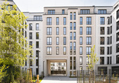 Innenhofeingang - 2 Zimmer Etagenwohnung zum Kaufen in Berlin