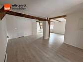 Eingang- und Küchenbereich - Etagenwohnung mit 83,30 m² in Engelthal zur Miete