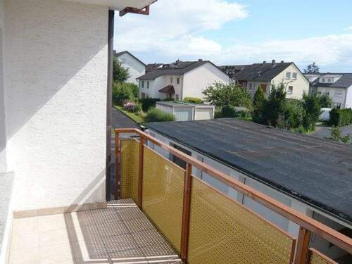 überdachter Balkon - 4 Zimmer Etagenwohnung zur Miete in Fulda