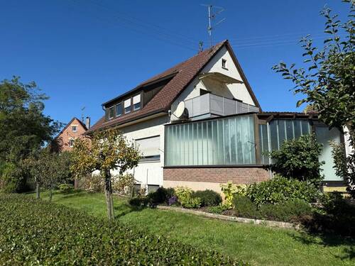 Außenbild - Einfamilienhaus mit 140,00 m&sup2; in Böblingen / Dagersheim zum Kaufen