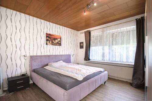 Schlafzimmer - Einfamilienhaus mit 180,00 m&sup2; in Todenbüttel zum Kaufen