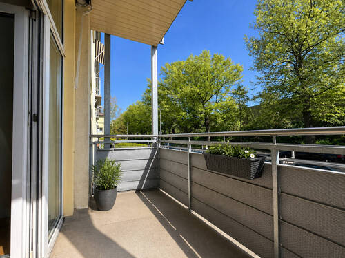 EG Balkon - 6 Zimmer Mehrfamilienhaus, Wohnhaus in Hannover / Waldhausen