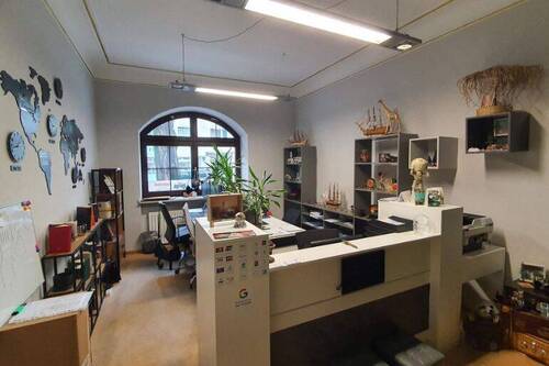 aktuelle Möblierung - Büro in München