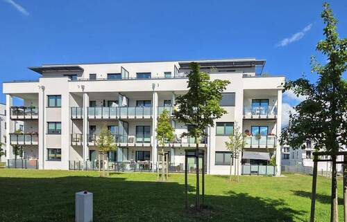 Gartenansicht - Sonnenlicht & Meeresnähe - Stilvolle 3-Zimmer-Wohnung in Bestlage von Warnemünde