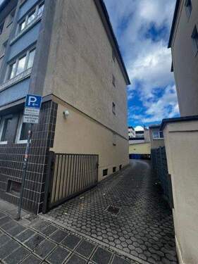 Einfahrt Garagenhof.jpg - 