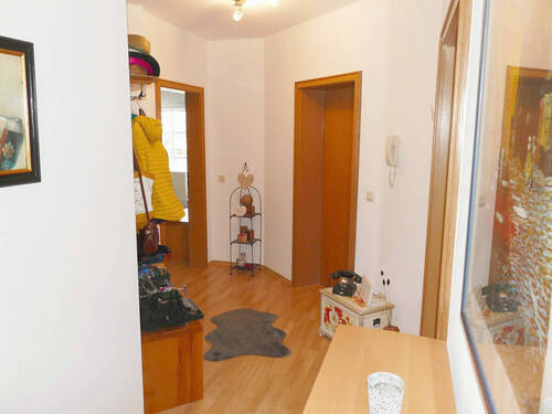 Diele - Etagenwohnung mit 63,30 m&sup2; in Pocking zum Kaufen