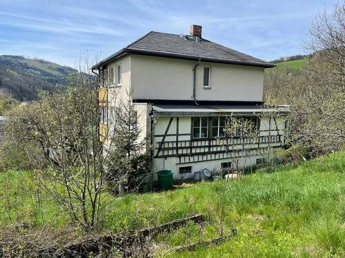 Rückansicht - 6 Zimmer Mehrfamilienhaus, Wohnhaus in Probstzella