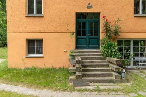 Der historische Eingang - Etagenwohnung mit 133,00 m² in Sellin zum Kaufen