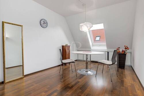 Esszimmer - 3 Zimmer Etagenwohnung zum Kaufen in Hofheim am Taunus