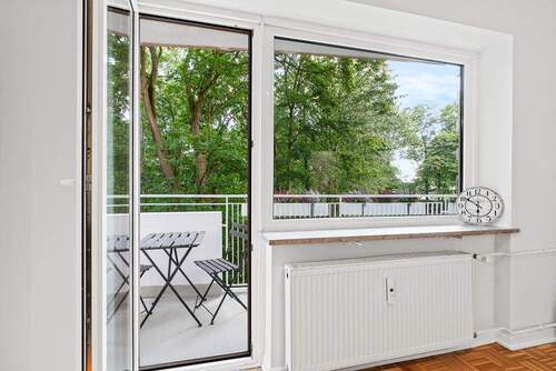 Wohnzimmer Balkonsicht - 