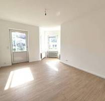 Großzügige 3 Zimmer Wohnung mit Balkon und Garten - Laatzen Grasdorf