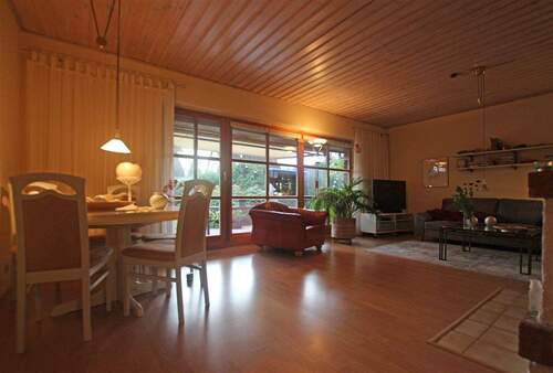 Wohnzimmer - Bild 2 - 4 Zimmer Doppelhaushälfte in Geesthacht