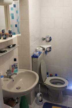 Bad - Etagenwohnung mit 37,70 m&sup2; in Schwetzingen zum Kaufen