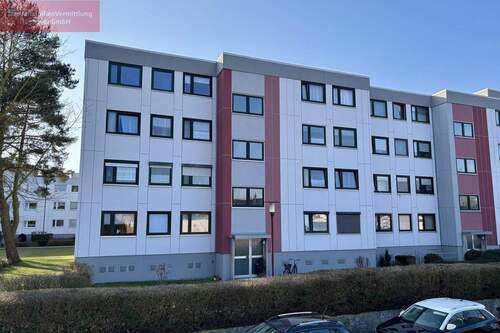 Gebäudevorderseite - Top-Etage + inkl. Garage - 225.000,00&nbsp;EUR Kaufpreis, ca.&nbsp; 84,00&nbsp;m&sup2;&nbsp;Wohnfl&auml;che