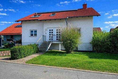 Vorderansicht - 7 Zimmer Einfamilienhaus zum Kaufen in Georgenthal