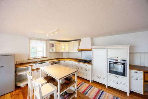 Küche - 1 Zimmer Mehrfamilienhaus, Wohnhaus in Urbach