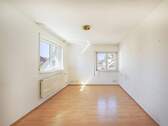 Zimmer 1 OG - 