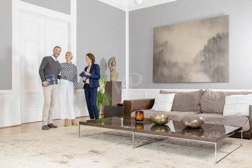 Bild 1 - Dachgeschosswohnung in zentraler Lage