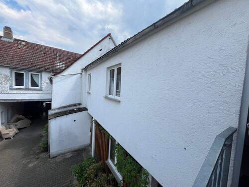 2 Wohnungen in Hofreite - 6 Zimmer Etagenwohnung zum Kaufen in Groß-Zimmern