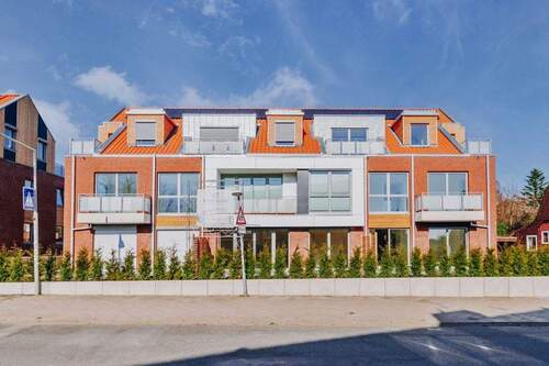 Hausansicht - 3 Zimmer Etagenwohnung zum Kaufen in Lüneburg