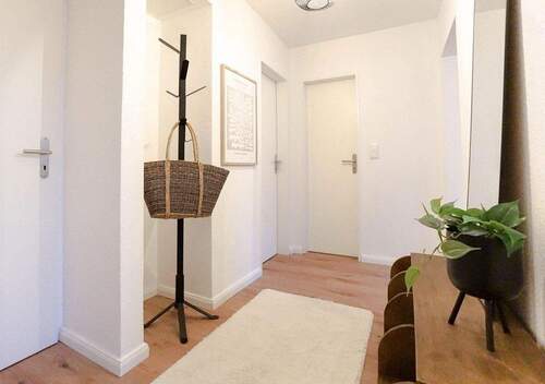 Eingang/ Flur - 3 Zimmer Etagenwohnung in Bremerhaven
