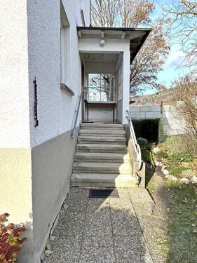 Eingangsbereich - Mehrfamilienhaus, Wohnhaus mit 241,00 m&sup2; in Kulmbach zum Kaufen