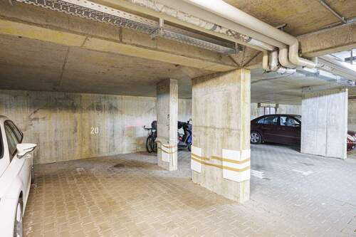 Tiefgarage - 1 Zimmer Etagenwohnung in Pleidelsheim