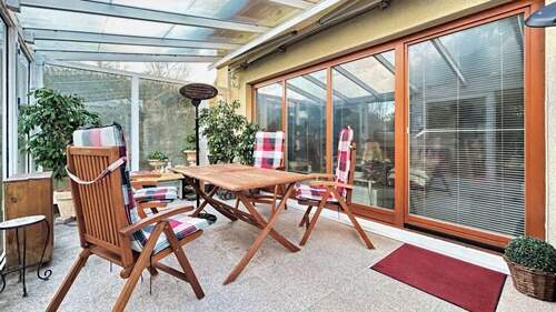 überdachte Terrasse - 