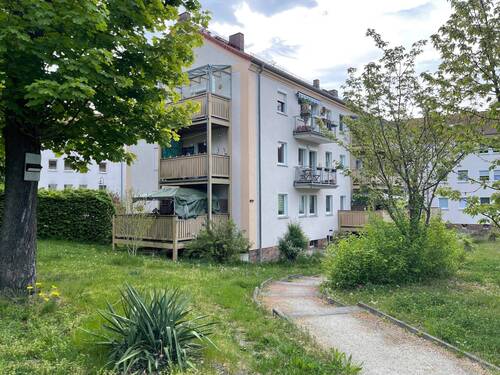 Bild 2 - 2 Zimmer Mehrfamilienhaus, Wohnhaus zum Kaufen in Lauchhammer