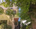 Vorderansicht Haus - Viel Platz zum Wohlfühlen: Charmantes Reihenendhaus in ruhiger Lage mit Garten in Berlin-Kladow