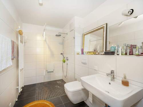 Dusche - Etagenwohnung mit 90,00 m² in Ettlingen zum Kaufen