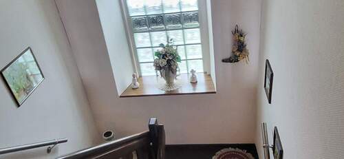 MASSIVE HOLZTREPPE VOM SCHREINERMEISTER GEFERTIGT - 