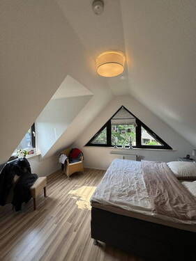 Schlafzimmer / Büro 1 - 