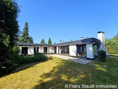 Gartenansicht - 6 Zimmer Bungalow zum Kaufen in Kleinostheim