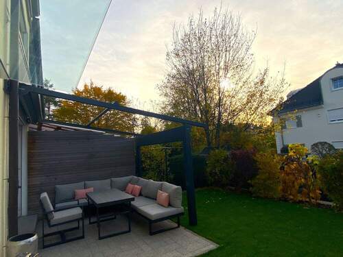 Terrasse - 4 Zimmer Reihenmittelhaus in München