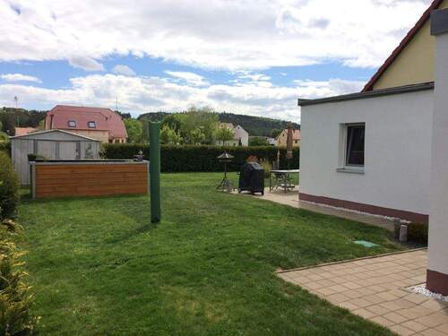 Garten - Einfamilienhaus mit 126,00 m&sup2; in Mitteleschenbach zur Miete