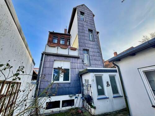 Rückwärtige Ansicht - 4 Zimmer Etagenwohnung in Langenhagen