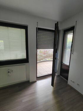 Austritt Wohnzimmer Balkon - 