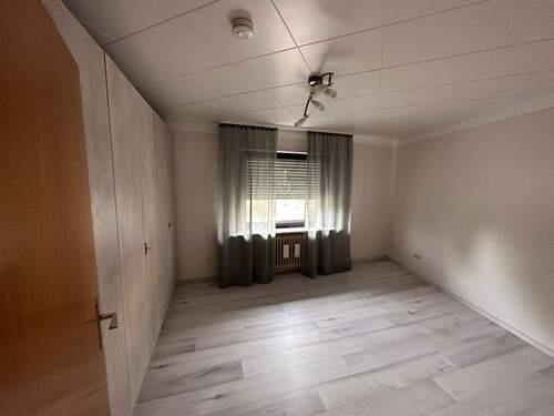 Bild 4 - Einfamilienhaus mit 90,00 m&sup2; in Kollig zur Miete