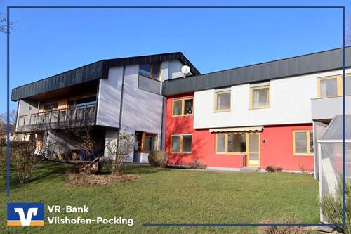 Titelbild - Hier können Sie Wohnen und Arbeiten: EFH inkl. ELW in super Zustand für die Großfamilie!