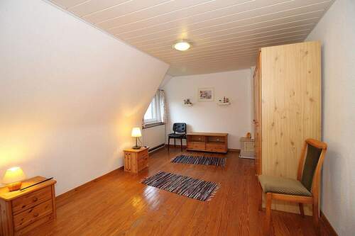 Schlafzimmer im Dachgeschoss - 