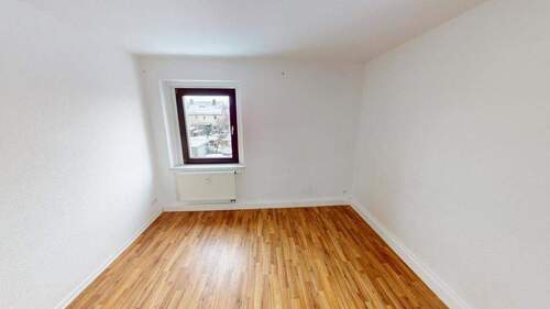 Wohnzimmer - 2 Zimmer Etagenwohnung zur Miete in Chemnitz