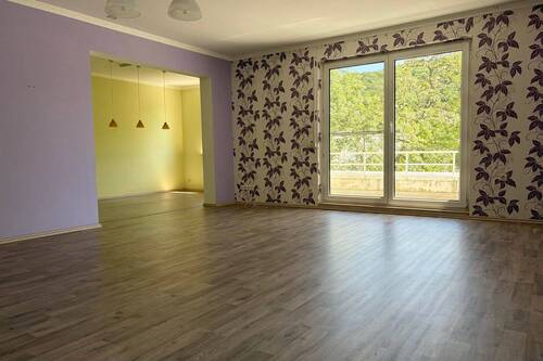 Wohn- und Esszimmer - 
