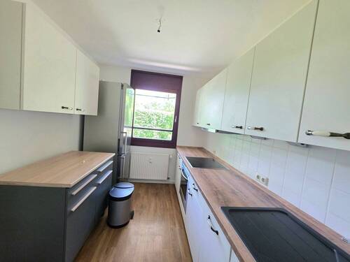 Separate Küche - 2 Zimmer Etagenwohnung in Unterhaching