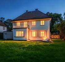 Rarität. Grundstück mit Bestand in historisch gewachsenem Umfeld. - München Bogenhausen