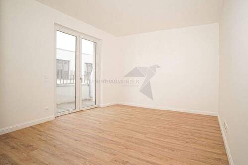 Muster Schlafzimmer mit Balkonzugang - 