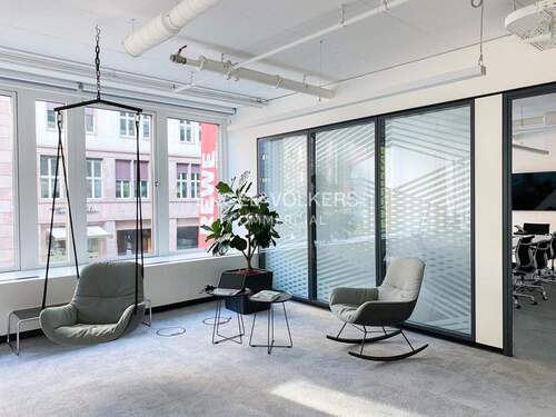 Besprechungsraum im 1. OG - Büro in Berlin zur Miete