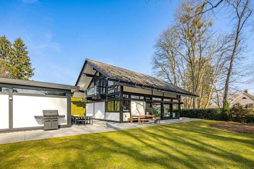 Haus und Garten - 5 Zimmer Mehrfamilienhaus, Wohnhaus zum Kaufen in Schondorf am Ammersee