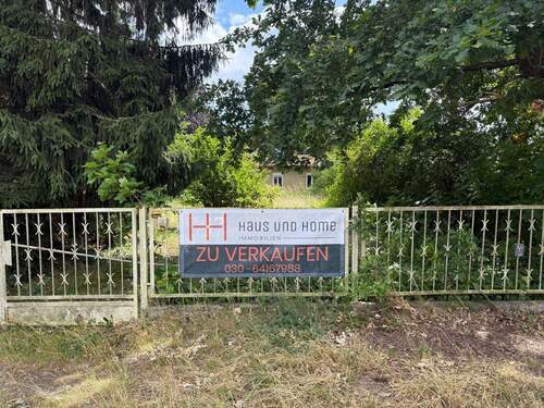 Grundstück Bachstraße - Großzügiges Baugrundstück mit Möglichkeit zur Bebauung mit zwei Einfamilienhäusern