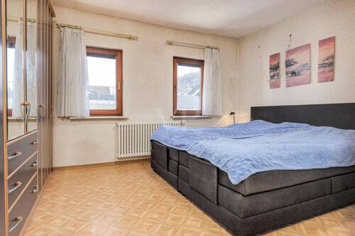 Schlafzimmer DG - 